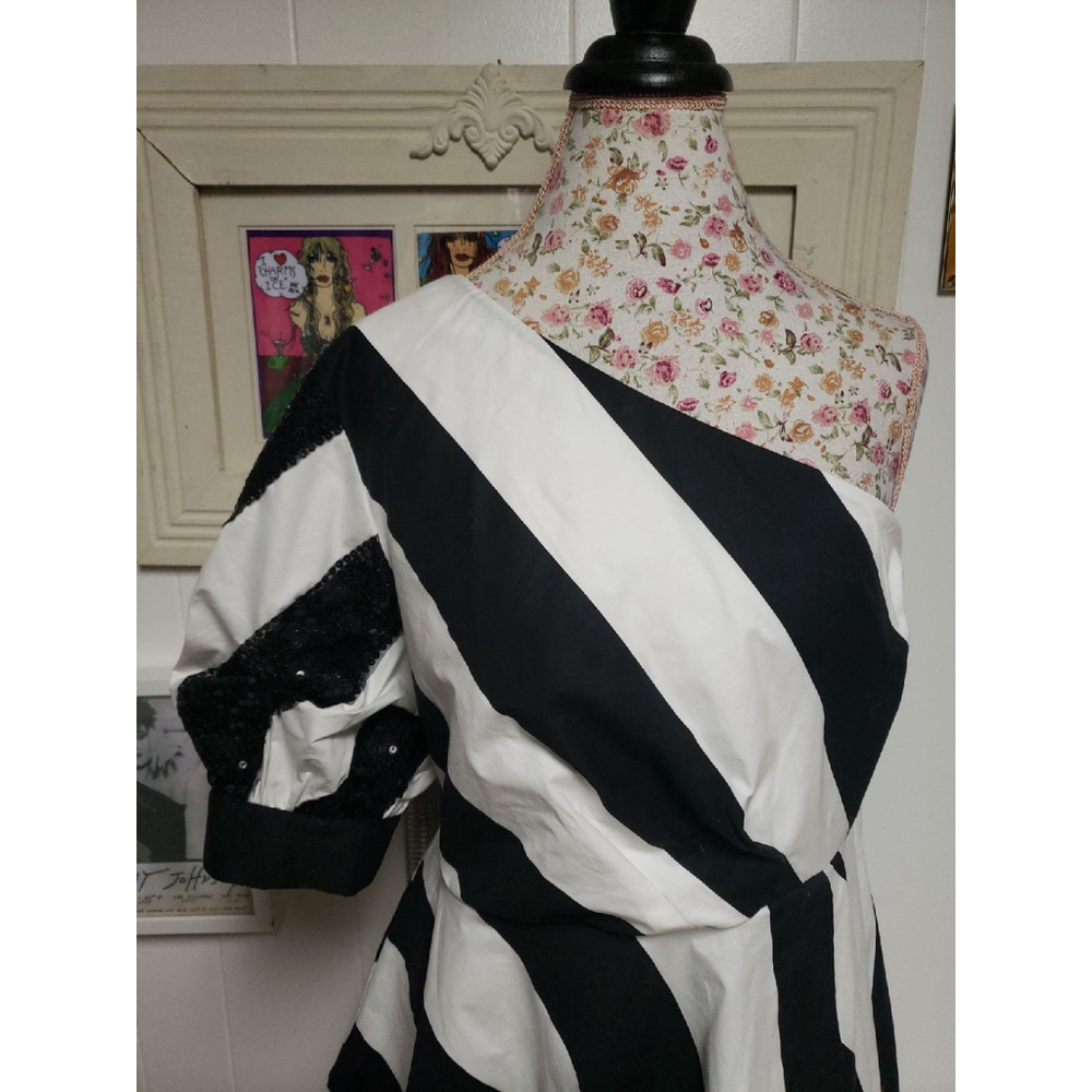 Ashro hi low peplum couture top - Picture 2 of 10